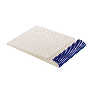 margelle de piscine en porcelaine