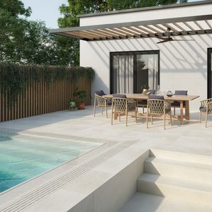 margelle de piscine en grès cérame 1