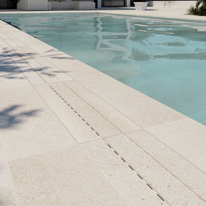 margelle de piscine en grès cérame 1