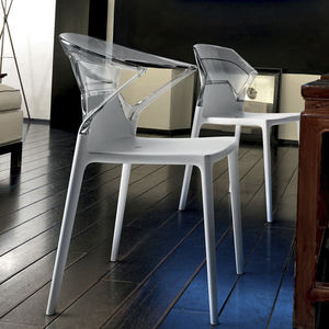 chaise contemporaine 1