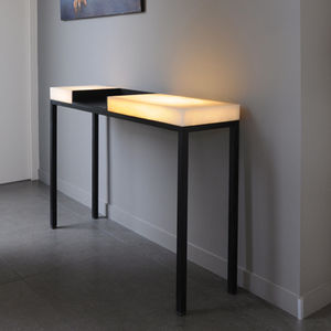 console contemporaine