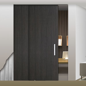 encadrement de portes en bois