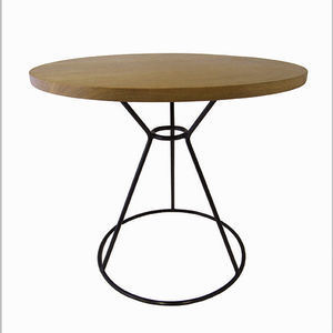 table d'appoint de style