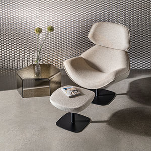repose-pied contemporain 1