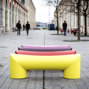 banc public contemporain