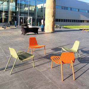 chaise contemporaine 1