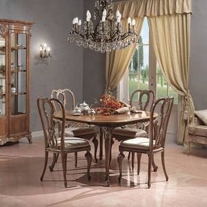 table à manger de style Louis XV