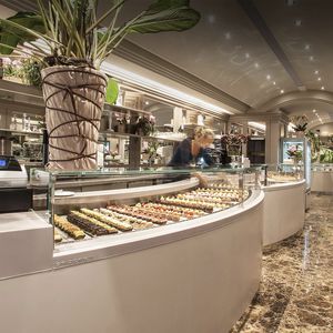 vitrine réfrigérée comptoir / îlot / éclairée / pour chocolats