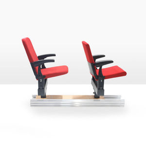 chaise de conférence contemporaine 1