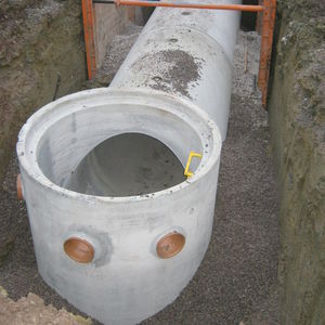 regard d'égout en béton 1