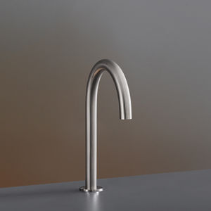 bec pour vasque en acier inoxydable