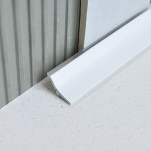 profilé de finition en PVC 1