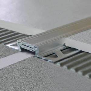 joint de dilatation en aluminium