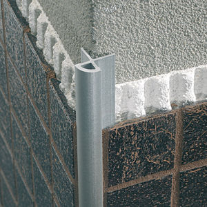 profilé de finition en aluminium