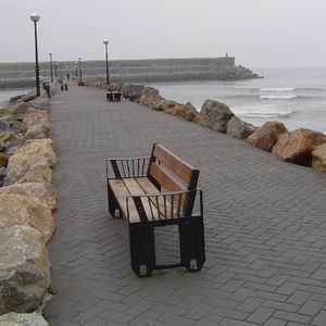 banc public contemporain 1