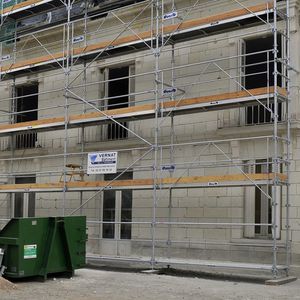 échafaudage en bois