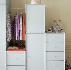 meuble de rangement sur pied