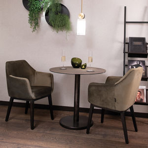 chaise contemporaine 1