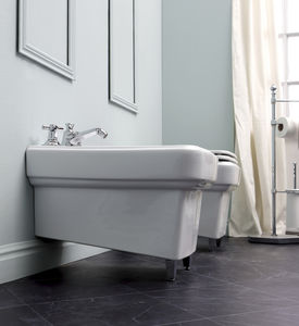 bidet suspendu