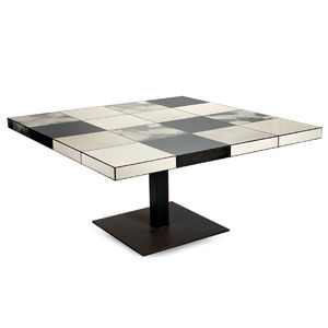 table à manger contemporaine / en ébène / en parchemin / carrée