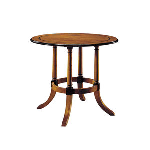 table d'appoint classique 1