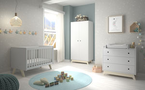 chambre d'enfant blanche