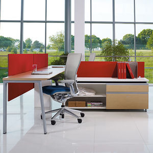 séparateur de bureau sur bureau