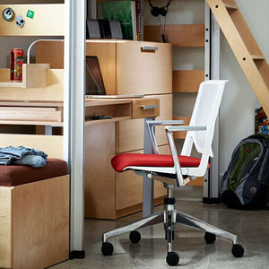 chaise visiteur contemporaine