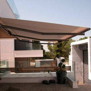 store banne à projection / manuel / motorisé / de balcon