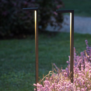 borne d'éclairage de jardin