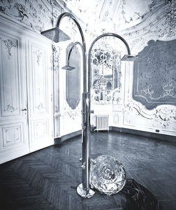 douche d'extérieur en acier inoxydable 1