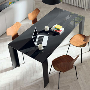 table à manger contemporaine 1