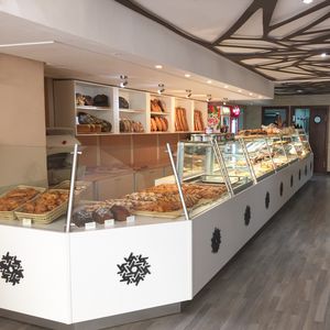 vitrine réfrigérée comptoir / éclairée / pour pâtisserie / pour boulangerie