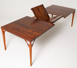 table à manger design scandinave 1
