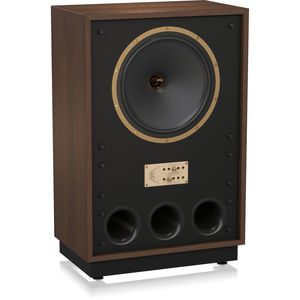 enceinte sur pied