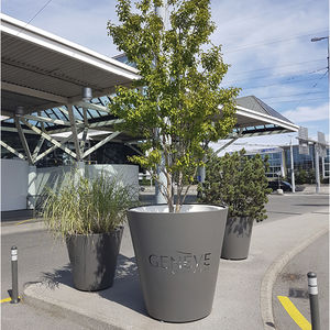 jardinière en acier thermolaqué