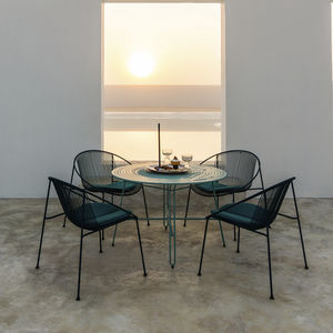 table contemporaine