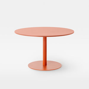 pied de table en métal 1