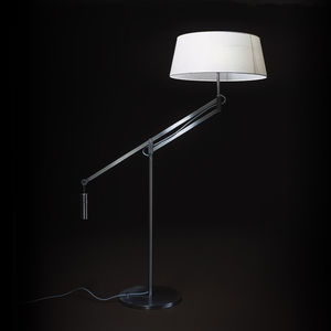 lampe par Christophe Pillet