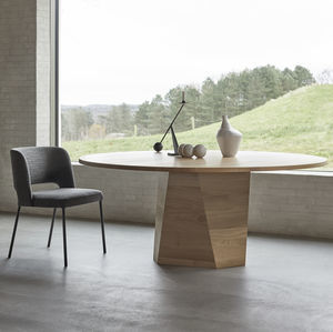 table contemporaine