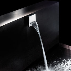 bec pour baignoire en laiton chromé