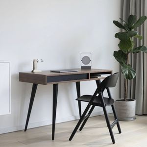 bureau sur pied
