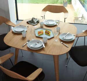 table contemporaine