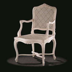 fauteuil de style Louis XV