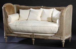 canapé de style Louis XVI 1