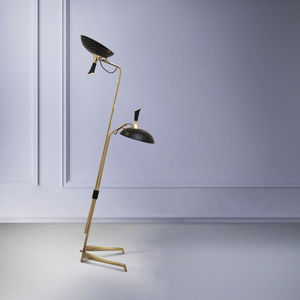lampe sur pied / contemporaine / en aluminium / en laiton