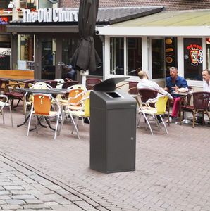 poubelle publique