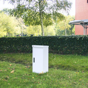 coffret électrique sur pied