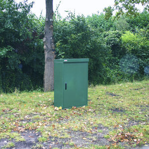 coffret électrique sur pied