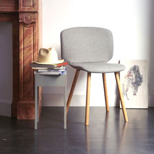 chaise contemporaine